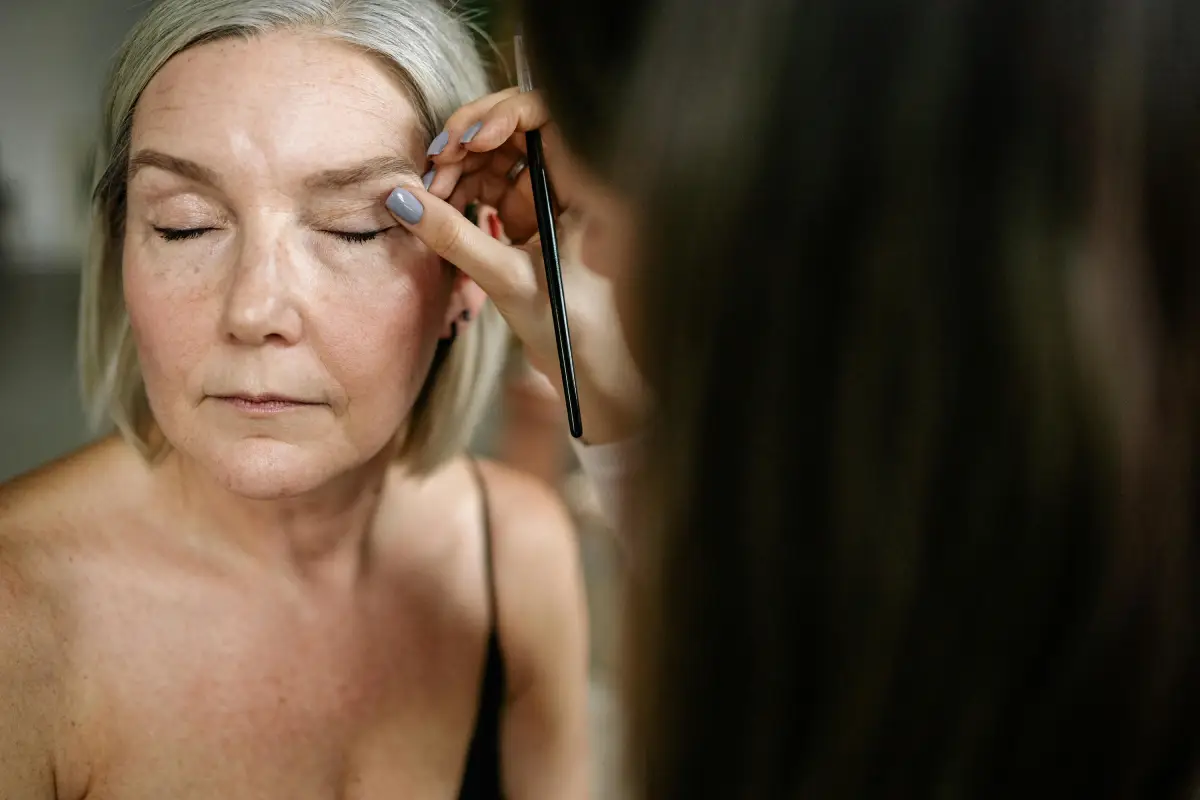 brow lift vs blepharoplasty treatment